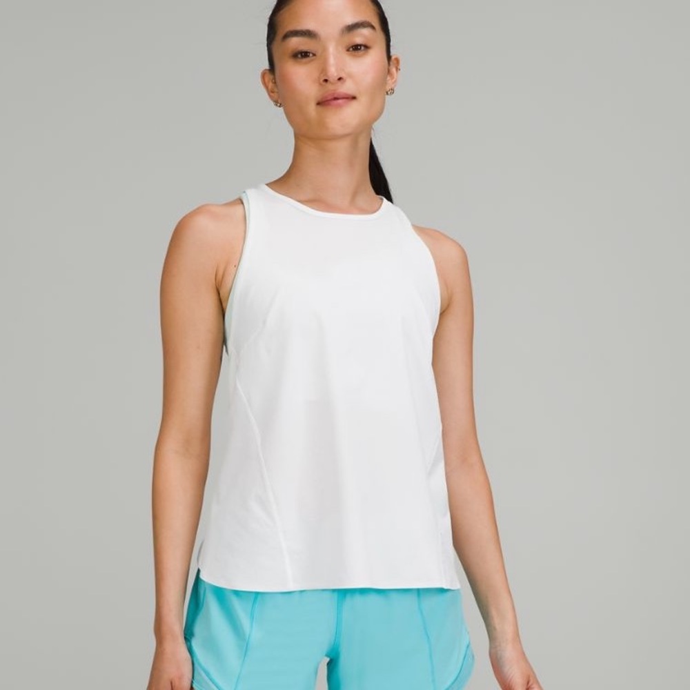NWT Lululemon Lightweight Stretch Run Tank size 6 white